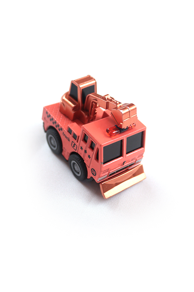 Nauder_Bazar_Bisuteria_Juguetes_Carros_Pequeños_12